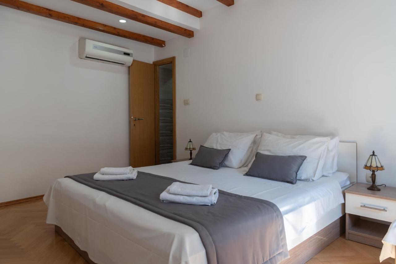 Camenno Apartments-The Heart Of Diocletian'S Palace-Open All Winter! Split Exterior photo